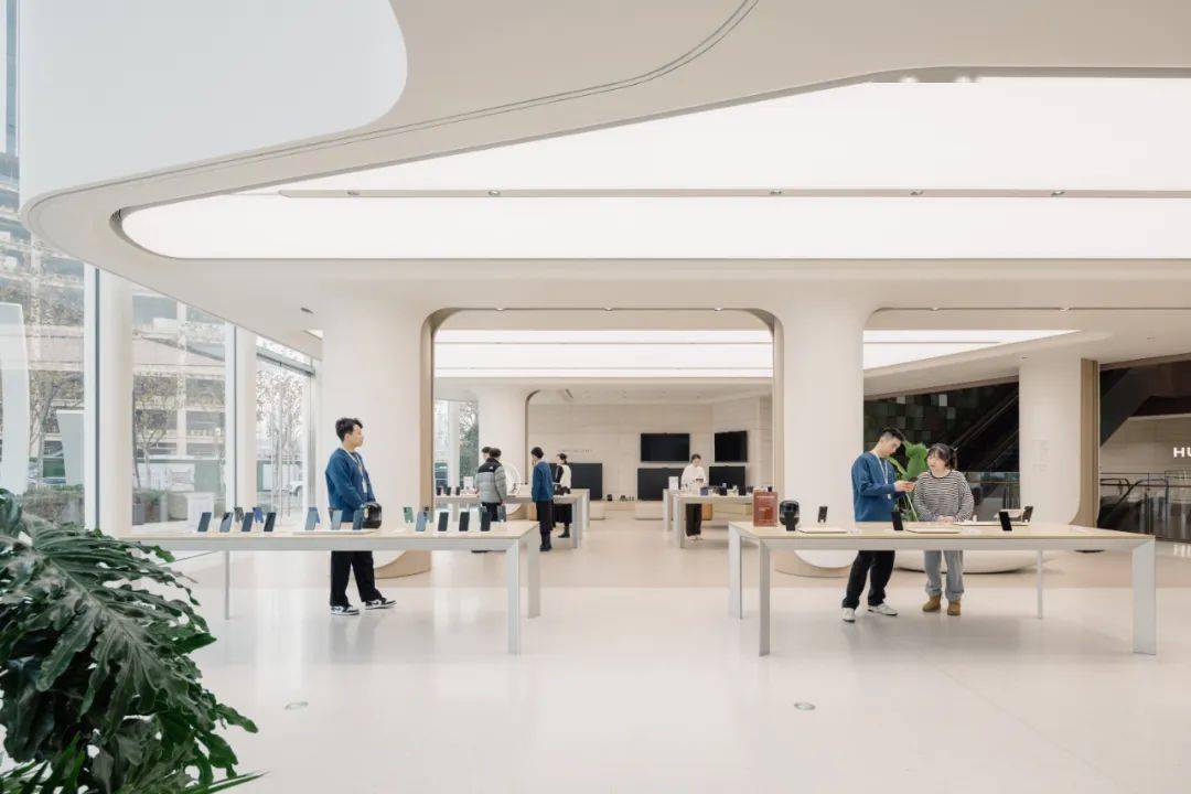 花瓣幕墙,华为上海旗舰店 / unstudio