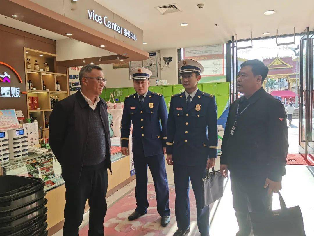 【安全发展】杨建忠在暗访督查安全生产工作时强调:扎实做好节日期间