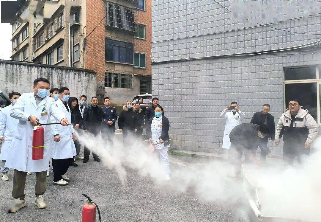 【新春走基层】道真开展消防安全应急演练_火灾_灭火_疏散