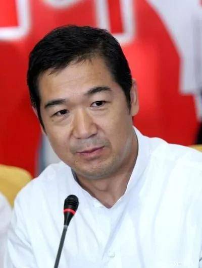 张国立,这位资深的演员和导演,在演戏时的讲究和投入,确实让人_作品