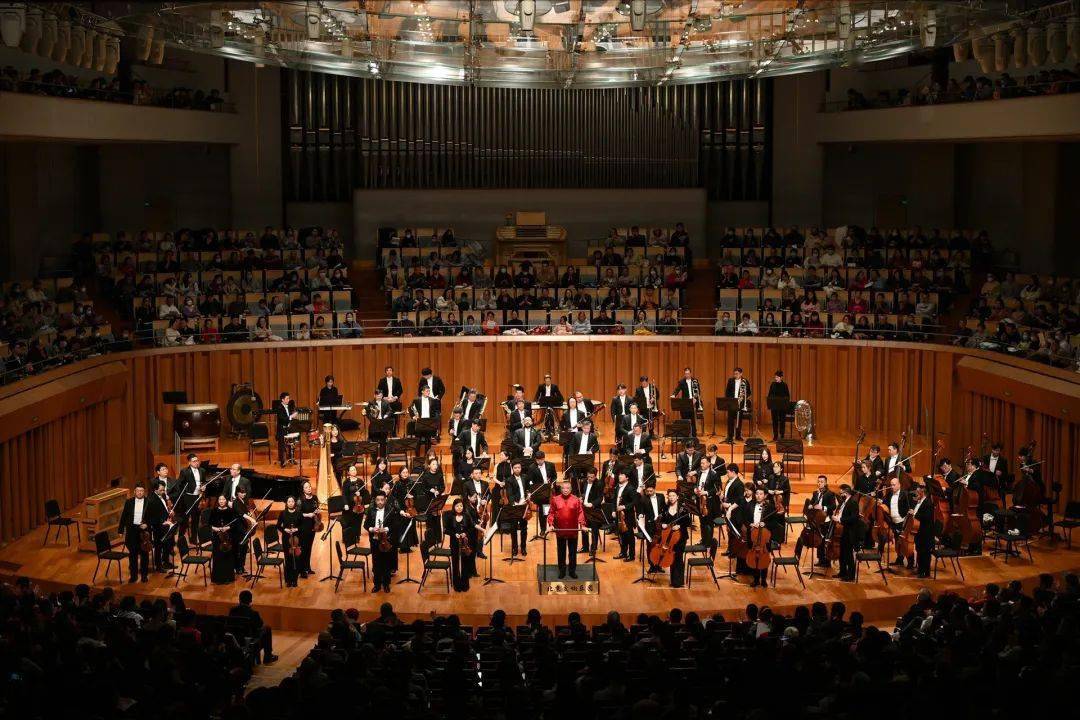 北京交响乐团上演"过年啦"音乐会