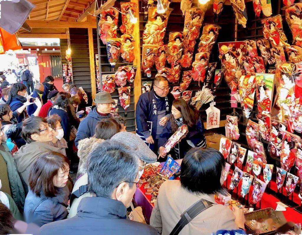 日本人原来也有新年习俗 如何用日语表达新年祝福?