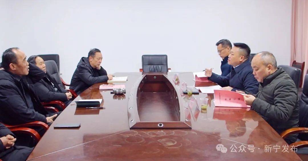 2月7日,县委副书记,统战部部长杨云龙带队到县社会矛盾纠纷调处化解