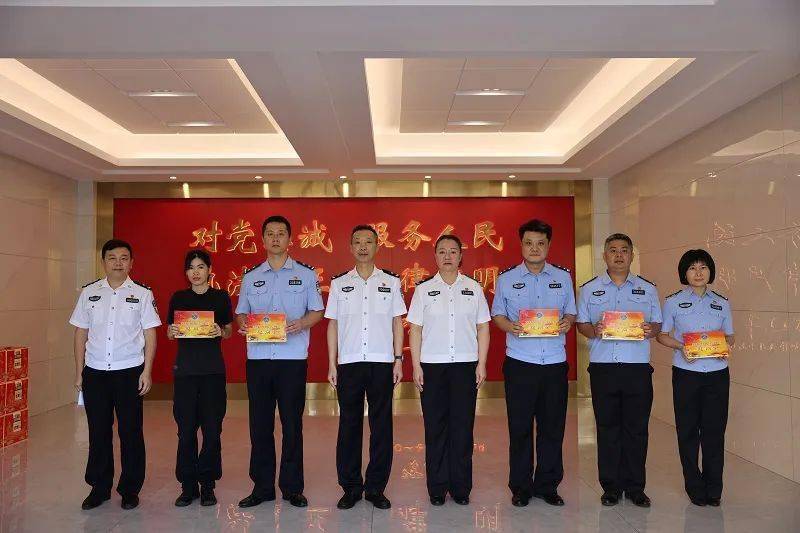新春走访送祝福 一线慰问暖警心_总站_帮扶_海口