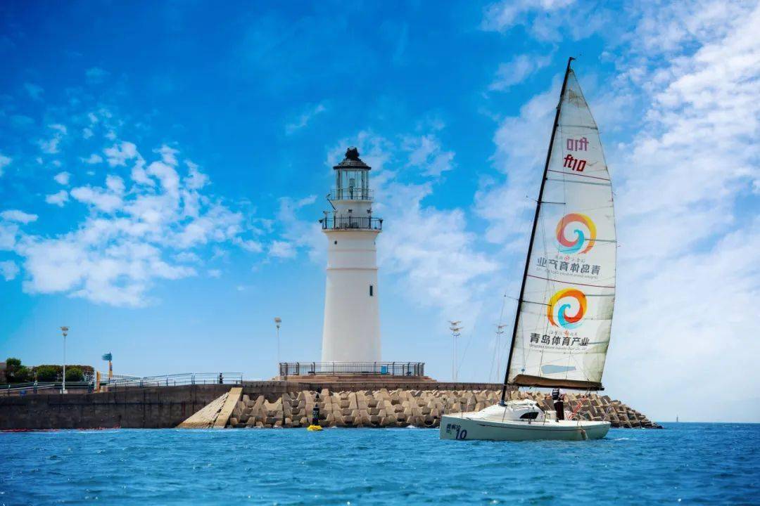 运动帆船体验|春节扬帆起航,体验传统与激情的帆船之旅 !