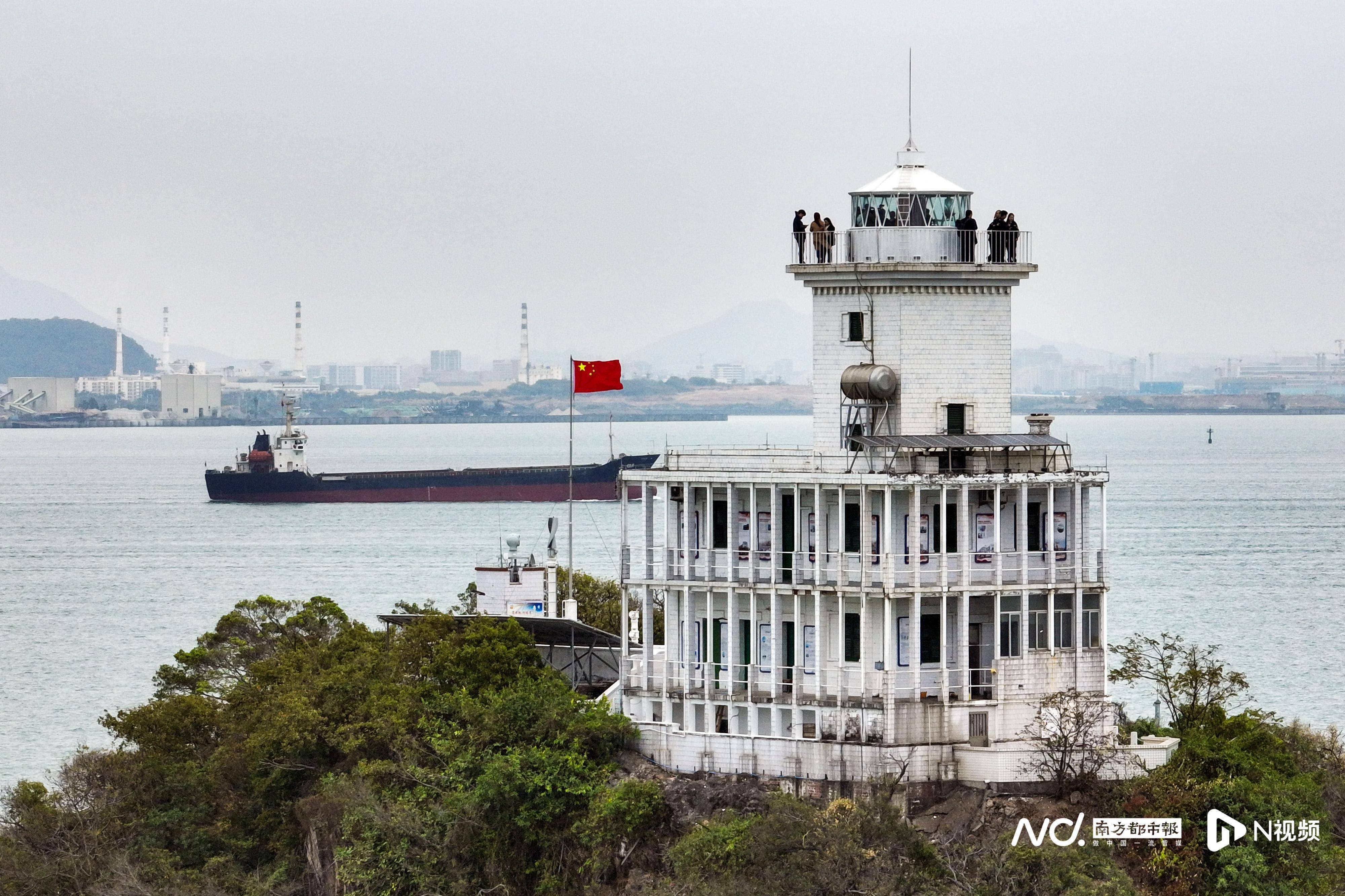 百年灯塔与"中国好人"黄灿明:守塔25载,今春胜往昔