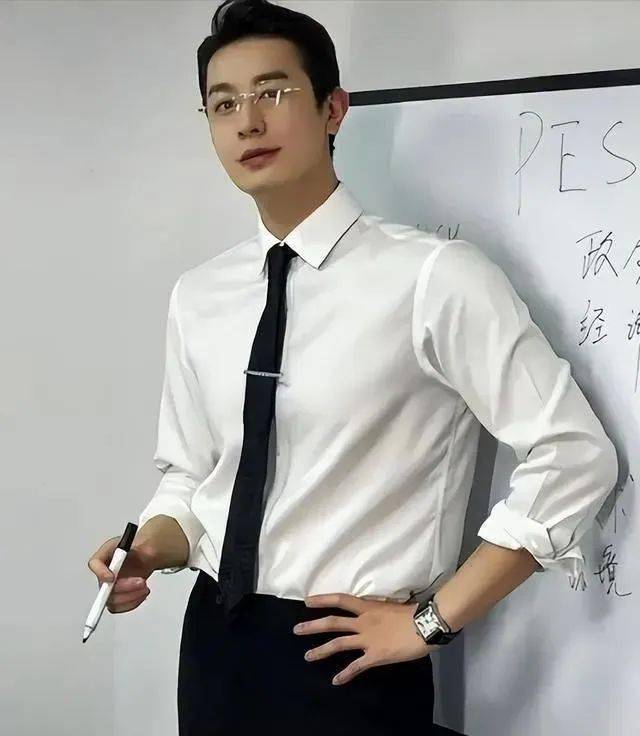 "全国教师都炸锅了