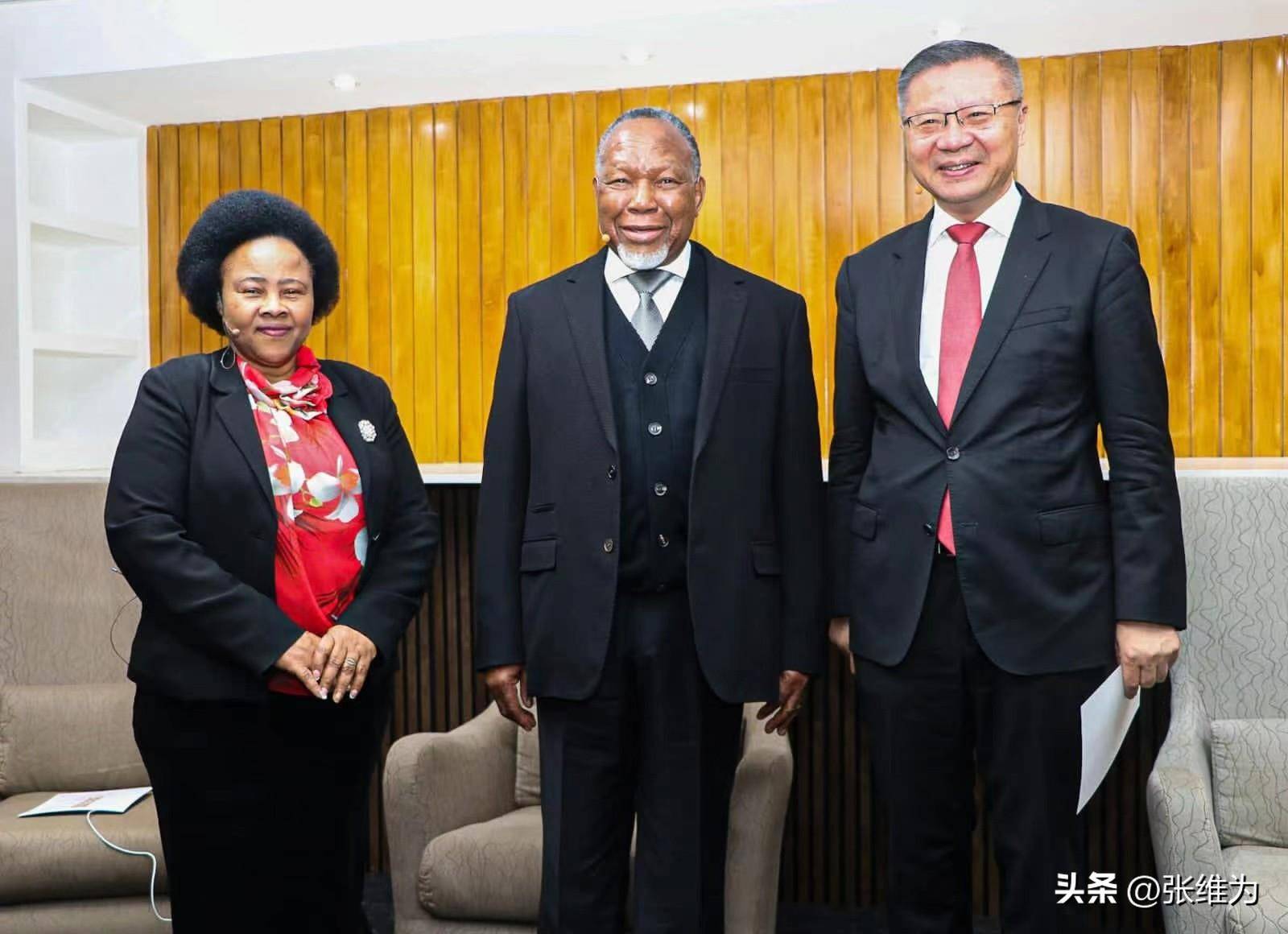 2023年复旦大学中国研究院大事记_论坛_张维为_世界