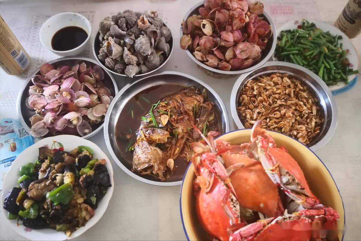 朋友圈晒南北年夜饭,看了这6家就知道差距了,最后1家