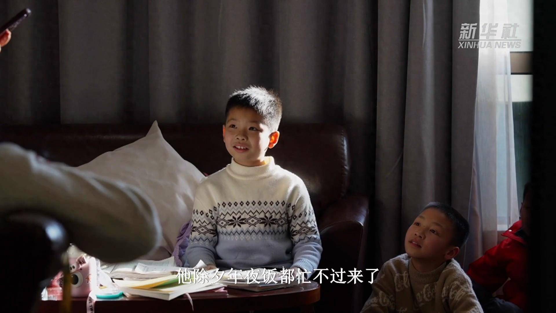 新华全媒 |这群写诗的山里娃,登上了春晚舞台_李柏霖_会同县_孩子