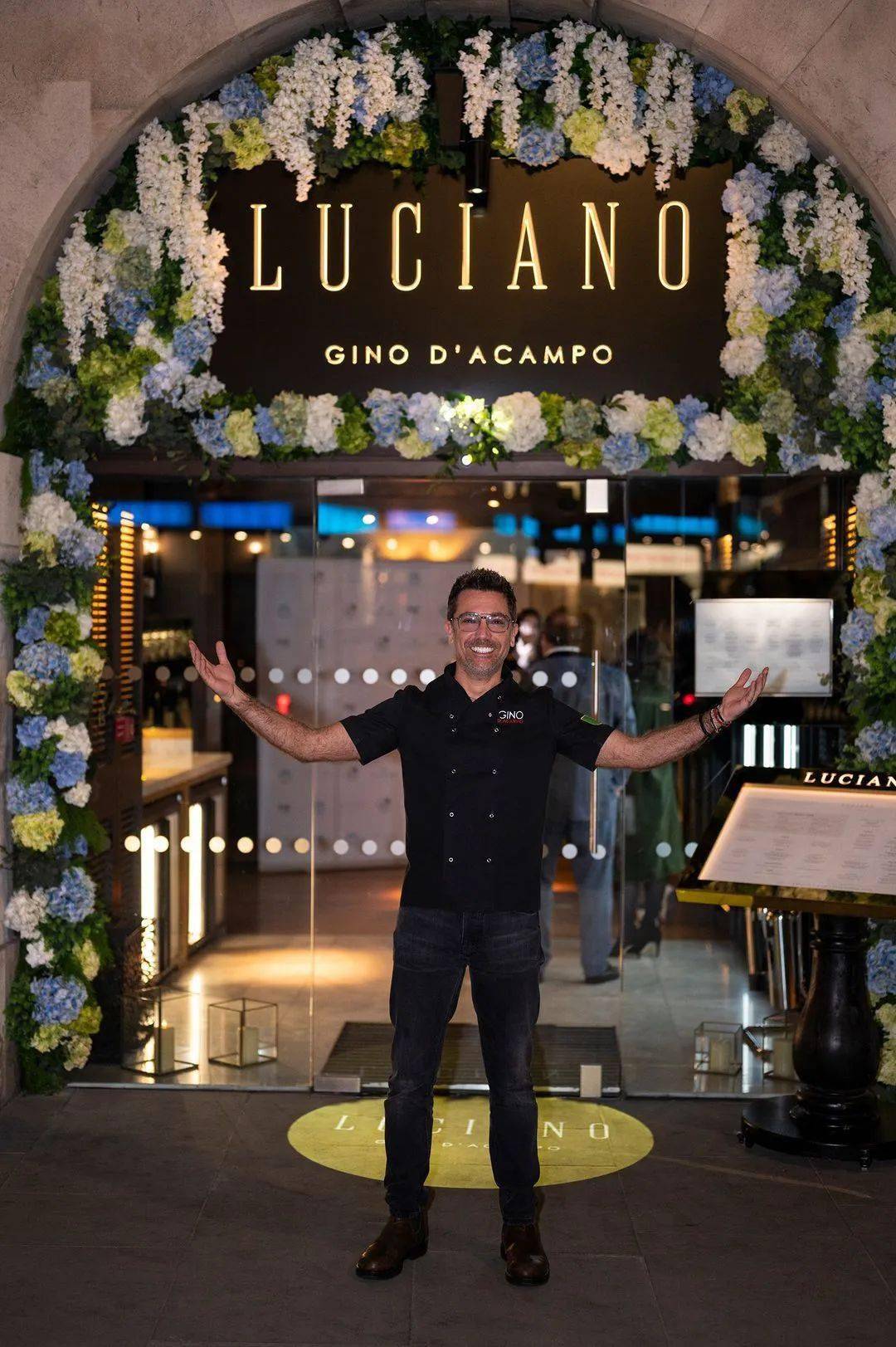 radio rooftop露台酒吧"纵享音乐海洋,狂欢永不落幕 "伦敦me酒店的