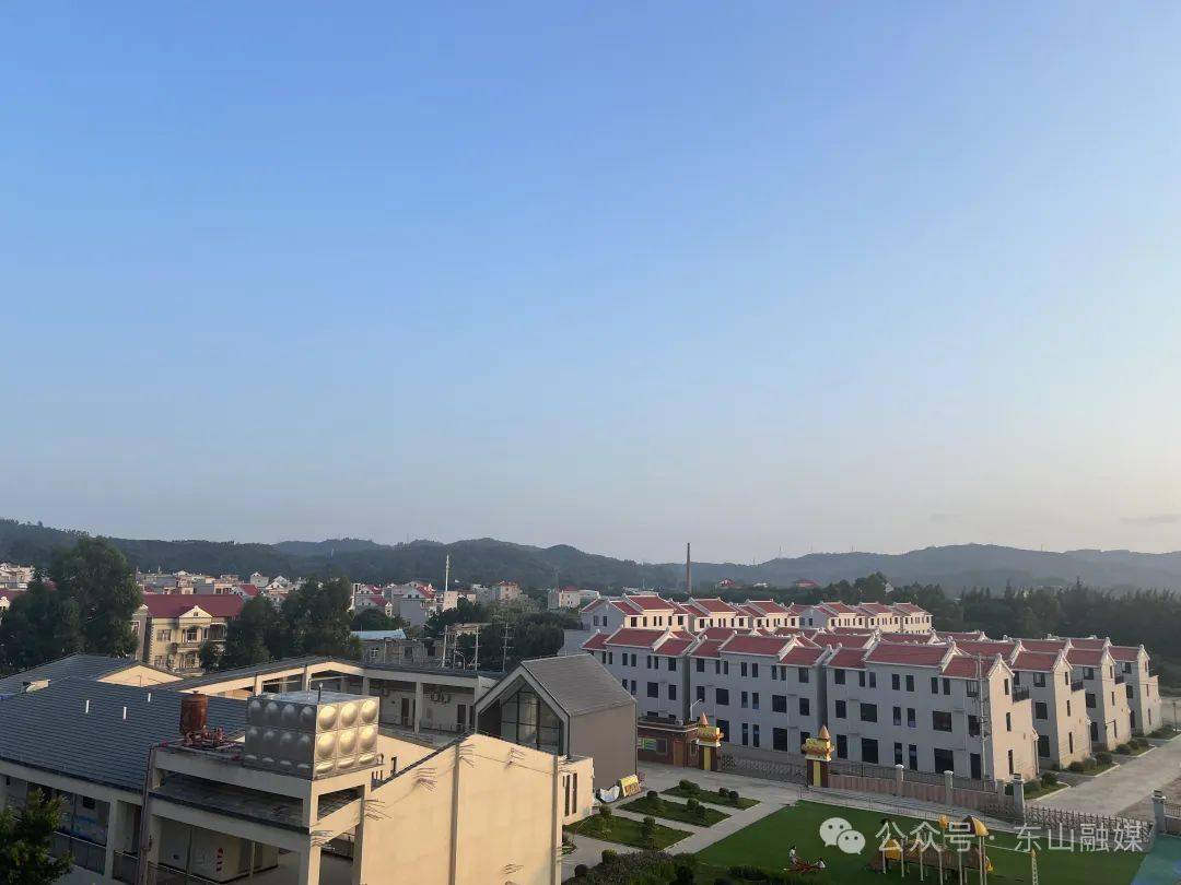 八尺门生态码头公园据悉,后林村是东山县国道进岛第一村和人口第一大