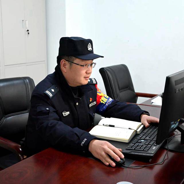 民警蒲杰稿件来源|三峡监狱,涪陵监狱