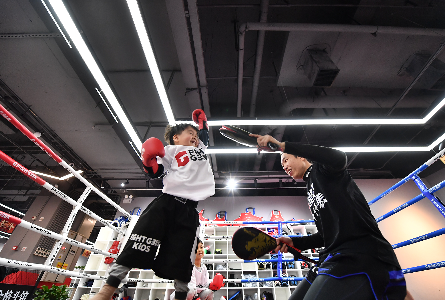 京城格斗馆"火"起来了,直击