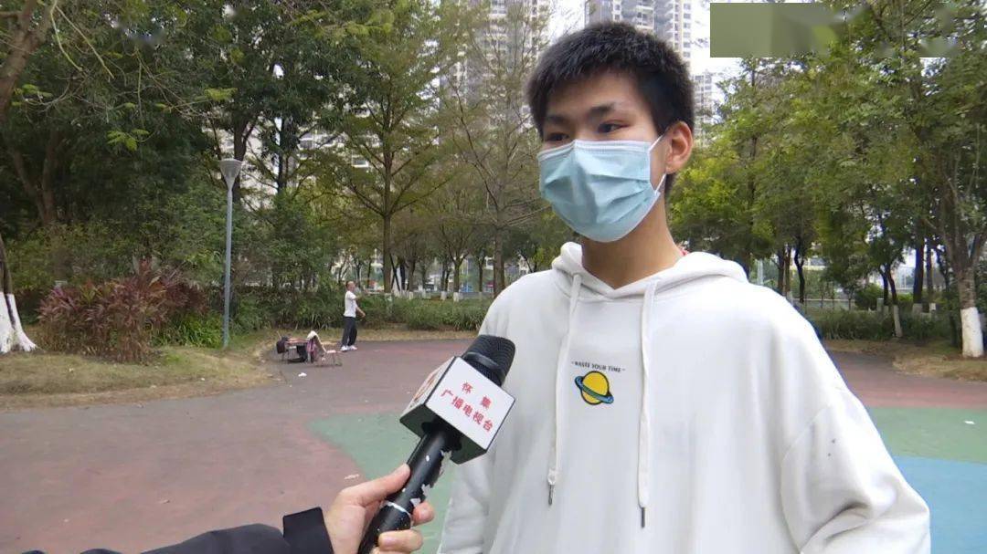 怀集学子齐祝福 热热闹闹过大年_家人_小朋友_镜头