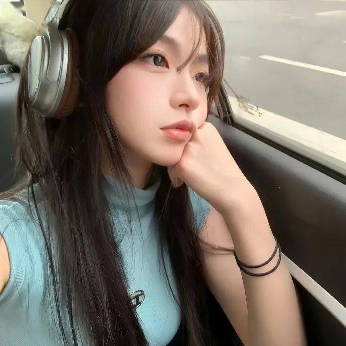 头像| 蓝色梦境甜妹女生头像