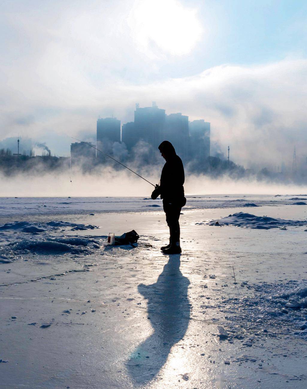 面对茫茫的大水面,冰下水体水深基本都是超过1米深的水域,水体都是接