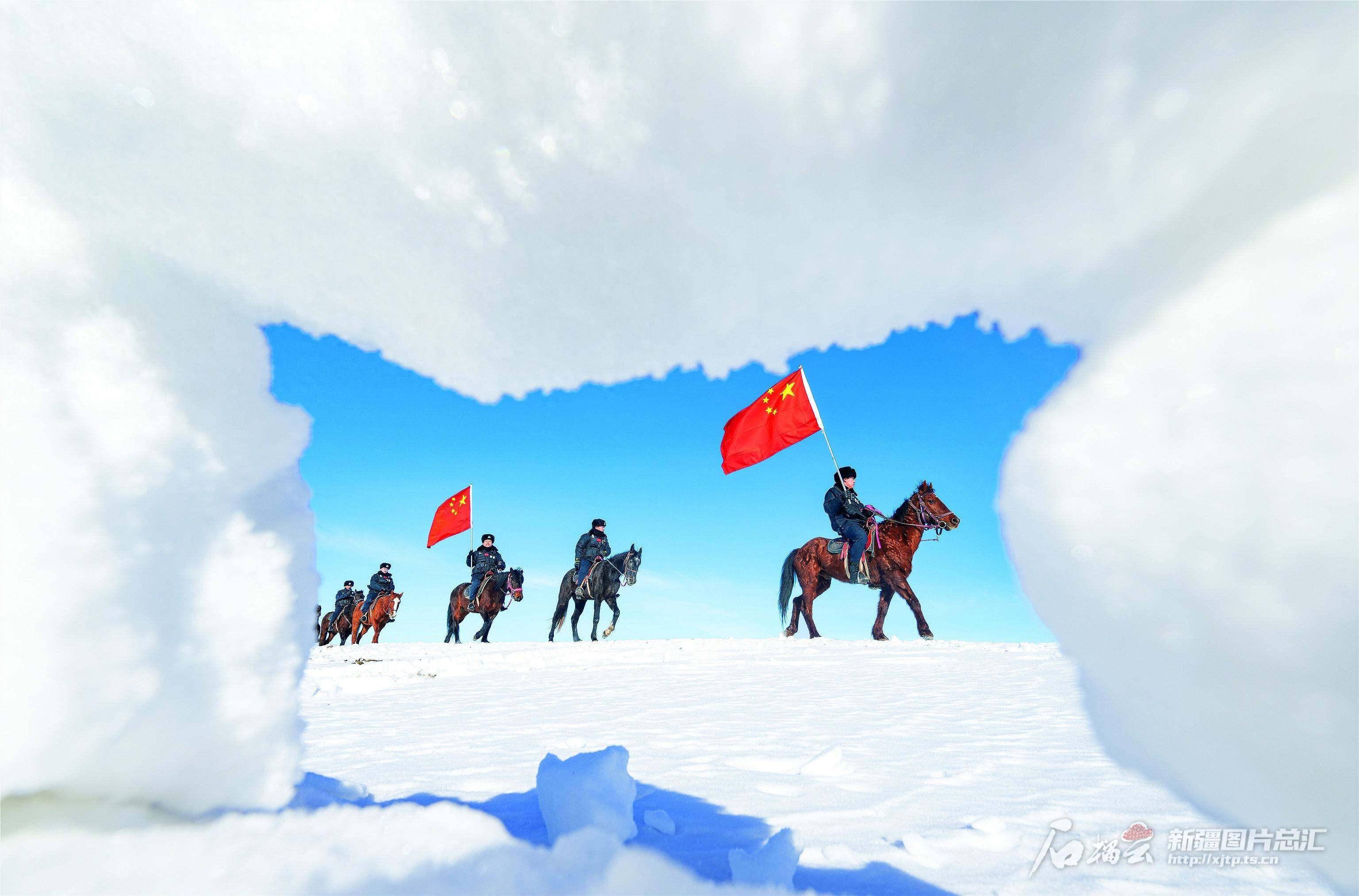 守万家灯火 护万家团圆_节日_坚守_一线