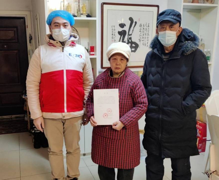 孙俊宁家住宁乡市,父母身体康健,自己有一个孩子.