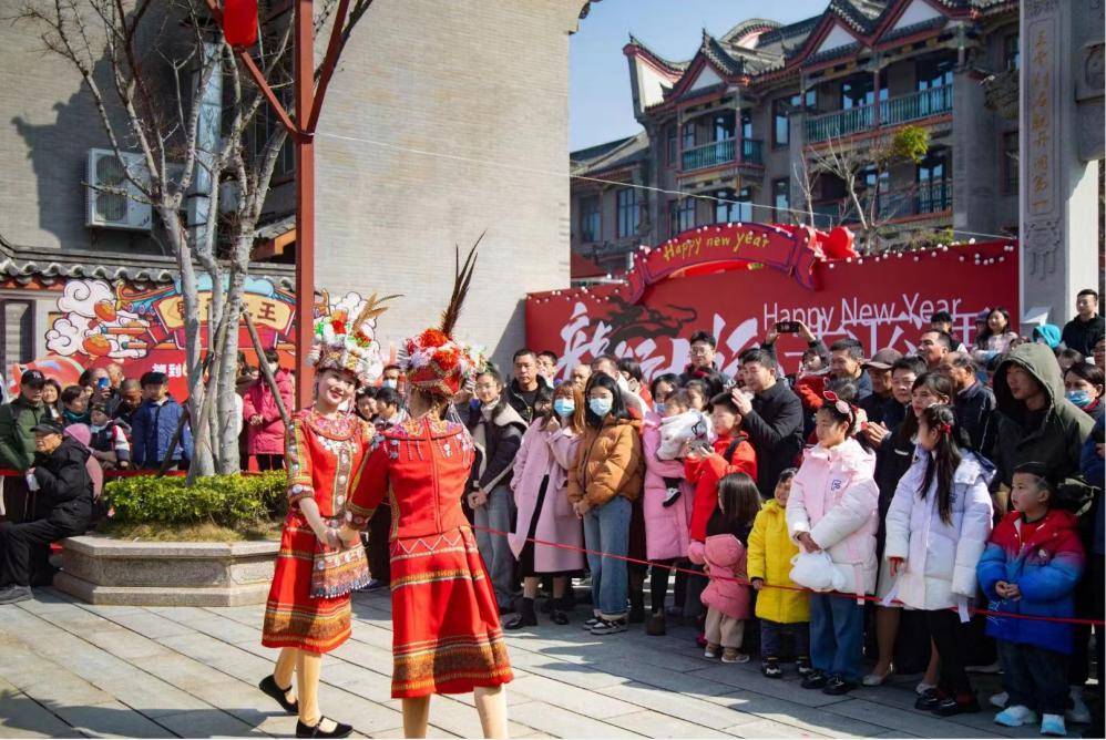 这个春节,被平潭国潮新春游园会"潮"到了!_游客_市民_游戏