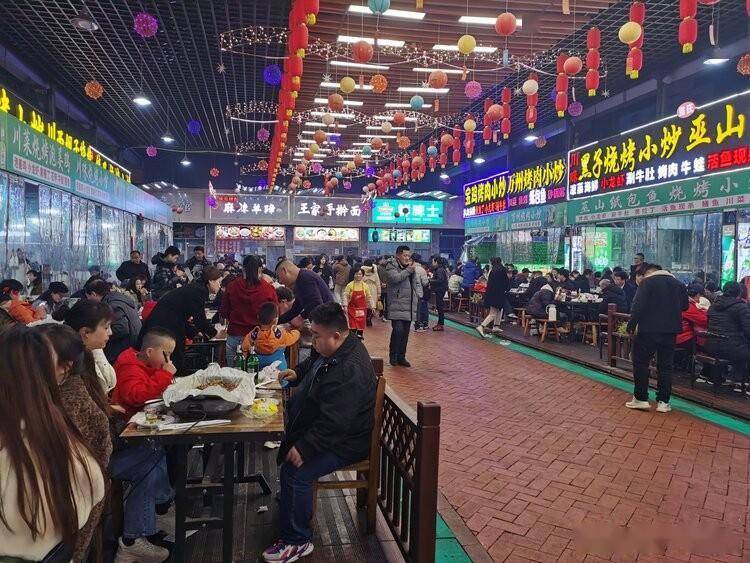 影像记录:过年逛汉中夜市