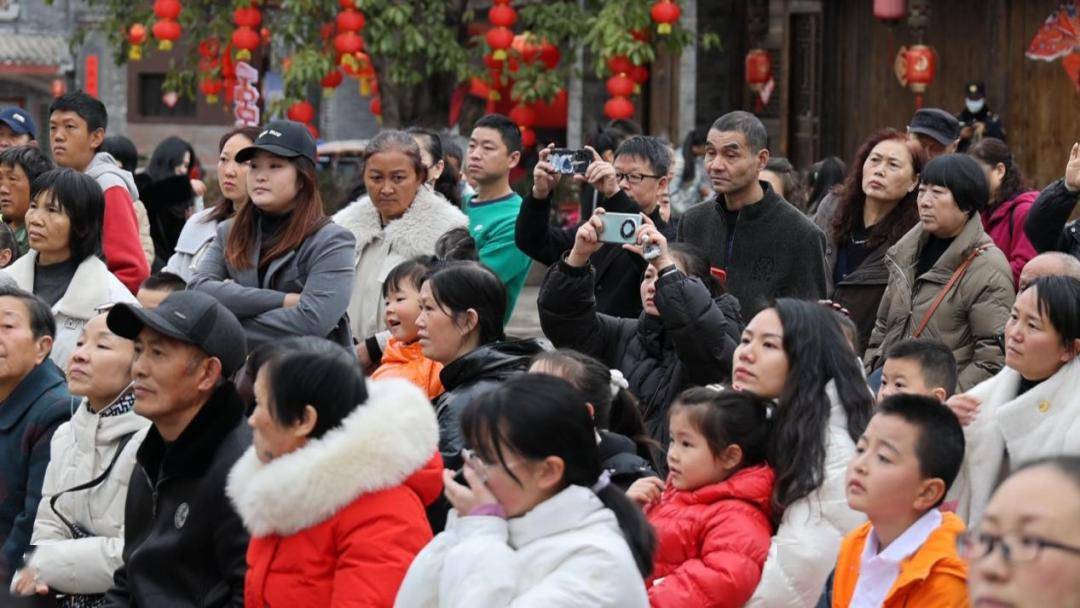 书香西昌·全民阅读丨让春节年味儿足 文化味儿浓