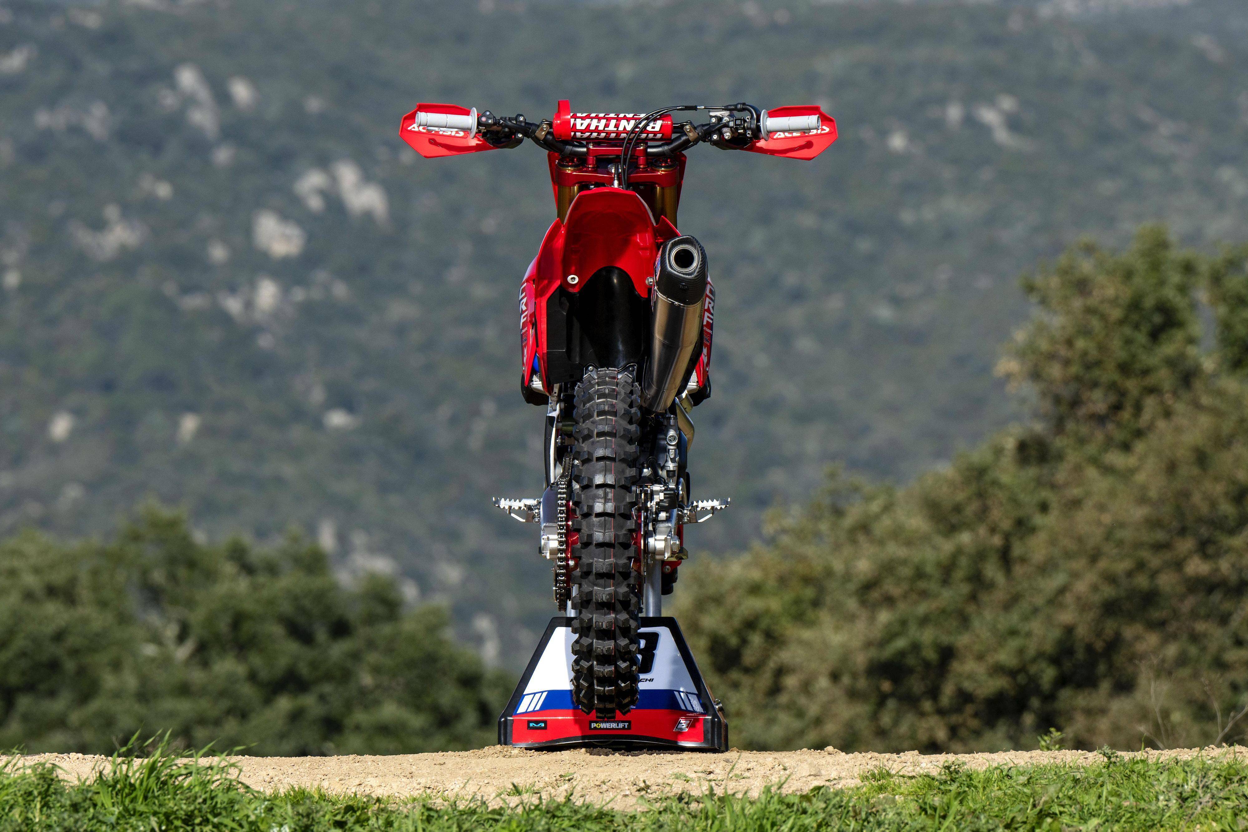 mxgp 世界越野锦标赛 2024:honda crf250rw 工厂赛车_mm_级别_赛季