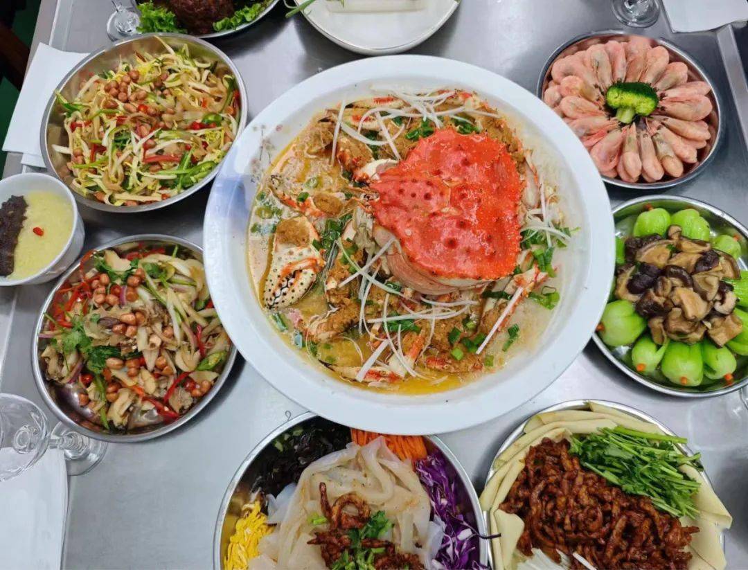 67山东丈母娘的一桌菜,没想到朋友圈火了,接地气不浪费,网友:丈母娘