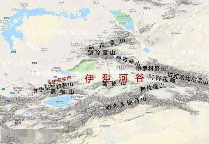 伊犁地处中亚内陆腹地,境内分布着许多高山峻岭,又有广阔的山间平原
