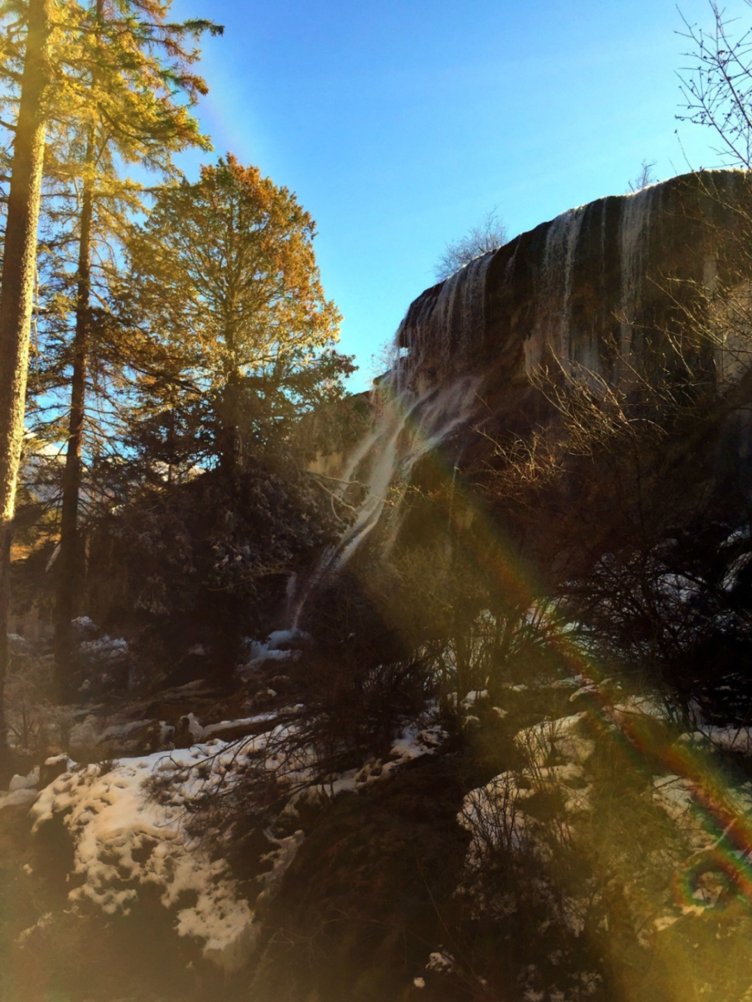 新春游阿坝 | 勾勒一缕春风,吟诵一曲九寨沟翩然词赋_via_阳光_世界