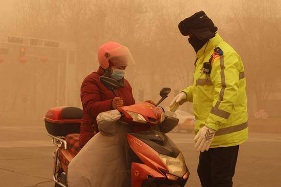 开展路面巡查,重点对城区道路,西和高速g0612线,国道g315线,省道s233