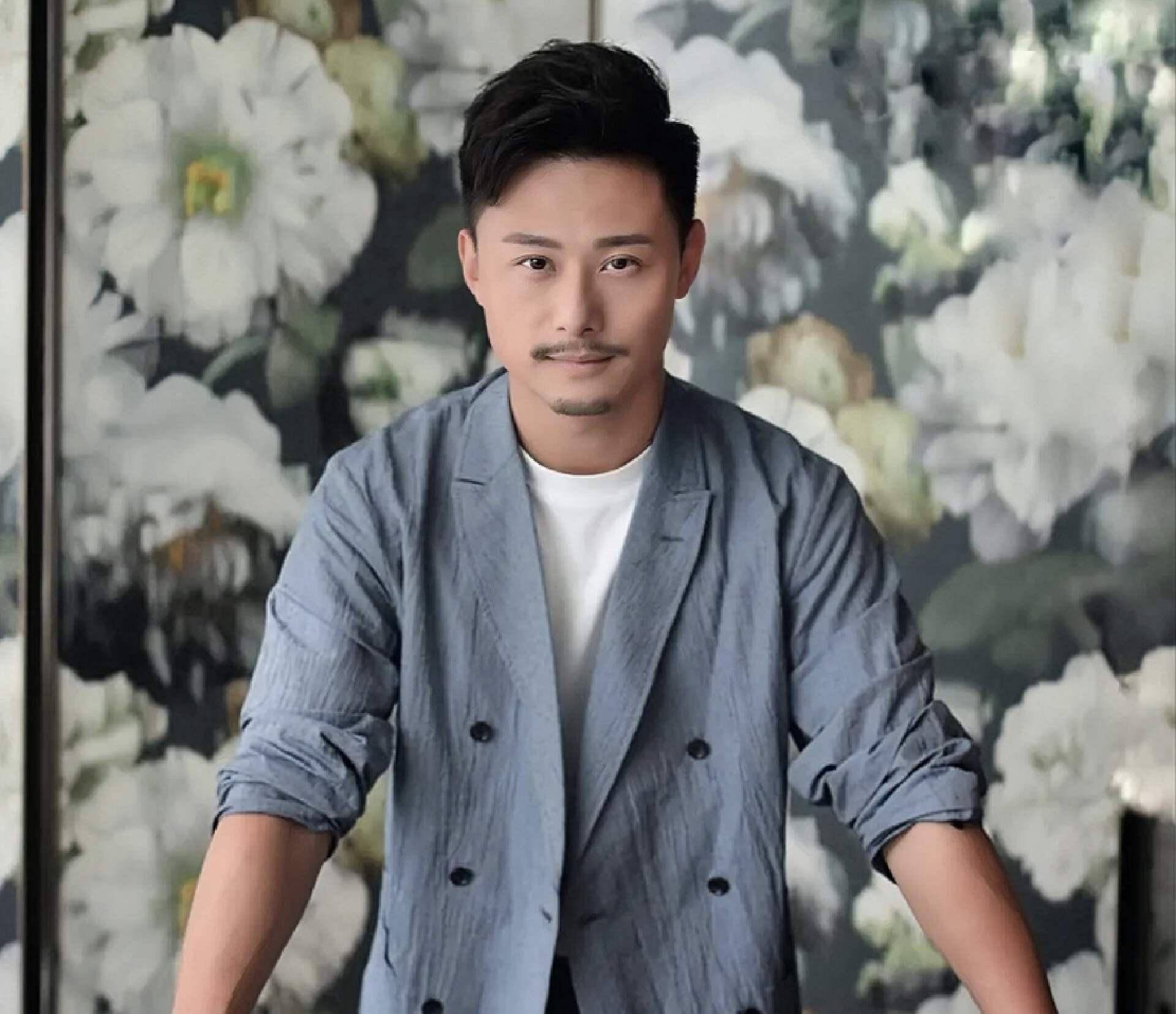 tvb帅气型男杨潮凯晒照报喜,高调宣布初恋妻子怀二胎_江玉仪_女儿