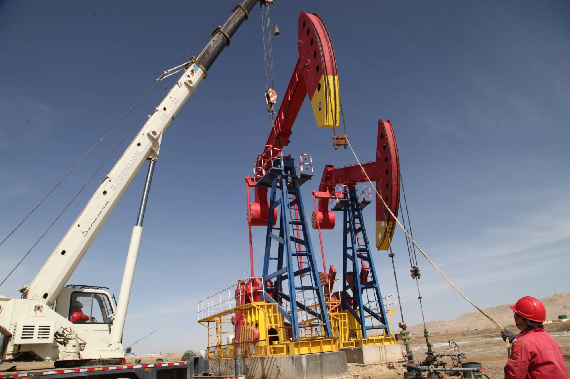 青海油田这三个维护保运项目过年有点忙_工作_集输_设备