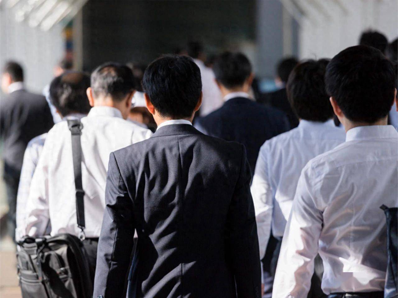 中介_职业_银行