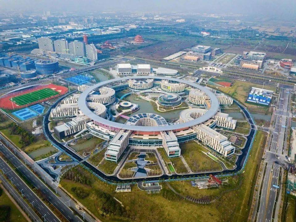 后进入中南大学攻读硕士学位.