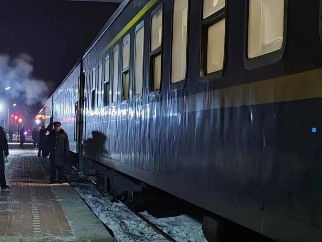 14小时通勤路,我的第9次"反向"春运_哈尔滨_综合_次列车