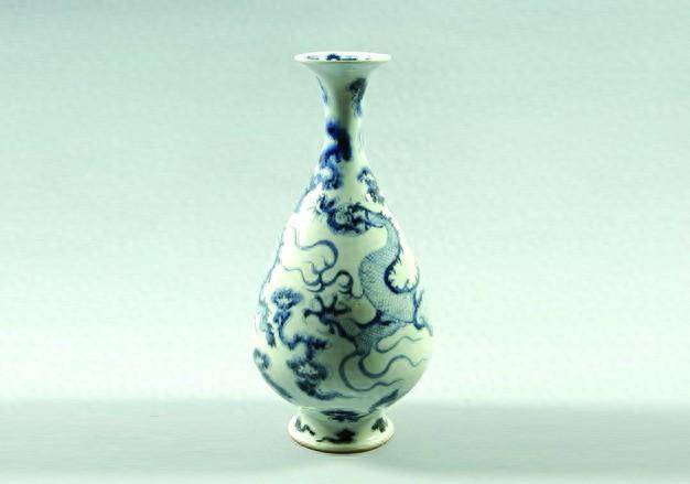中国陶器　青花　雲龍紋　壺　花瓶 一部予約販売】 中国古美術・元款青花龍紋荷葉罐・青花磁・純