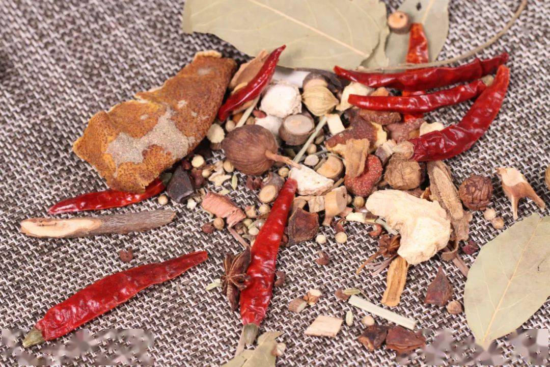 干辣椒_小火_花椒