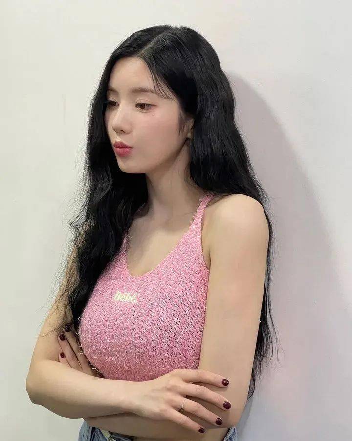 不要再抖啦_权恩妃_身材_组合