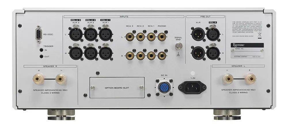 【器材测评】因为艺高,所以胆大:第一极品esoteric f-01 合并扩大机