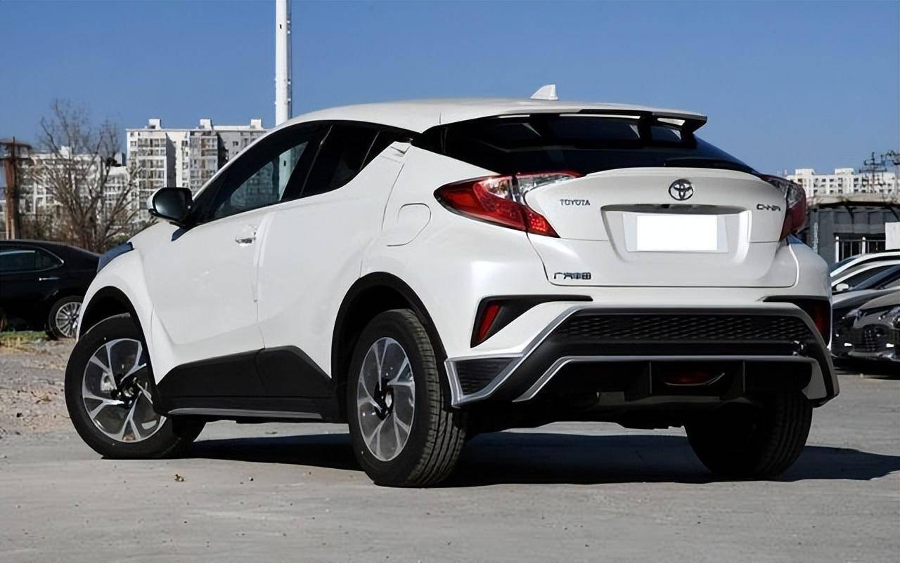 15万提辆丰田chr真的值吗?