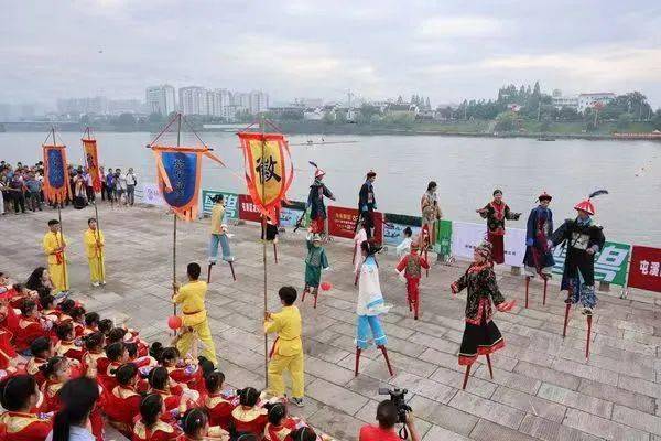 正月十四屯溪区非遗民俗节_表演_麒麟_动作