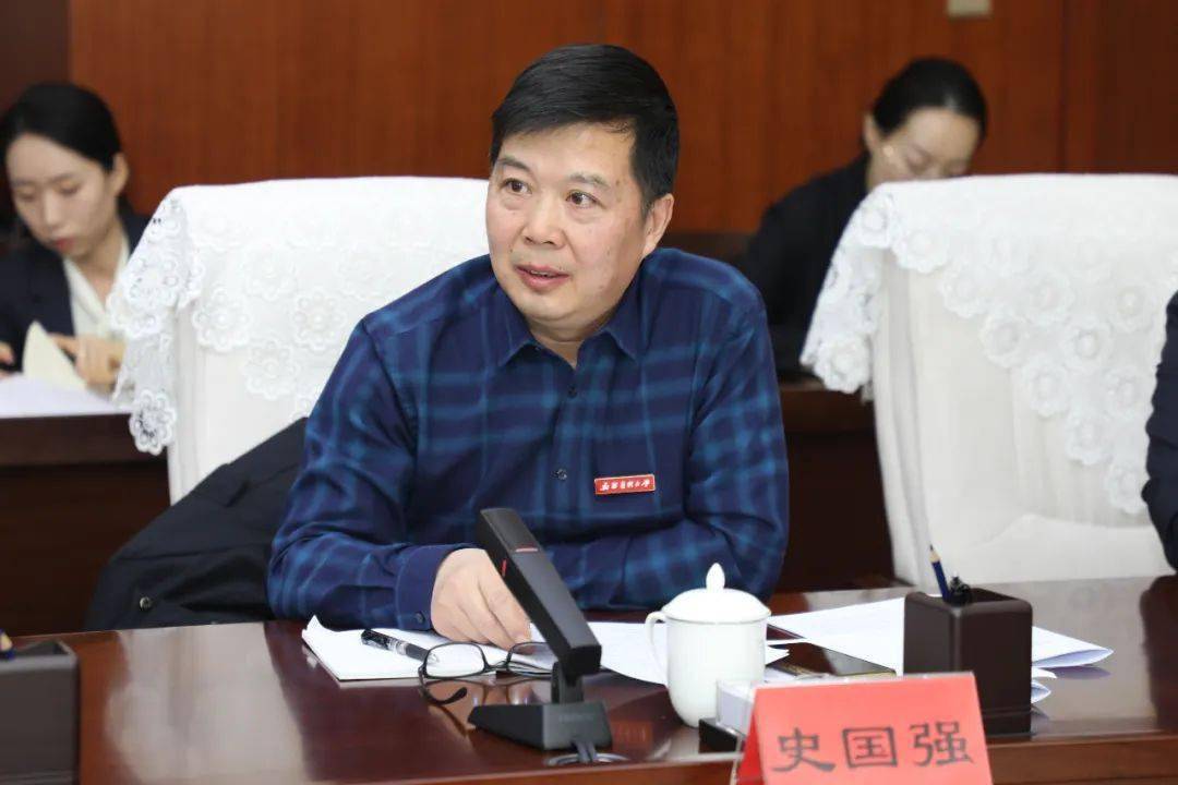 新疆医科大学召开党外人士座谈会_工作_学校党委_发展