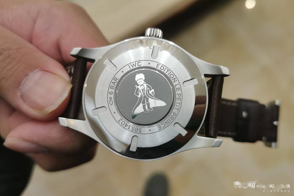 从2k到6w,我买过的最热门,最具性价比的9块高颜