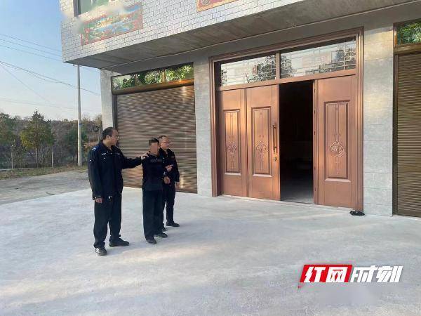 邵东公安快侦快破两起盗窃案小案连民心_张某韬_车门_人员