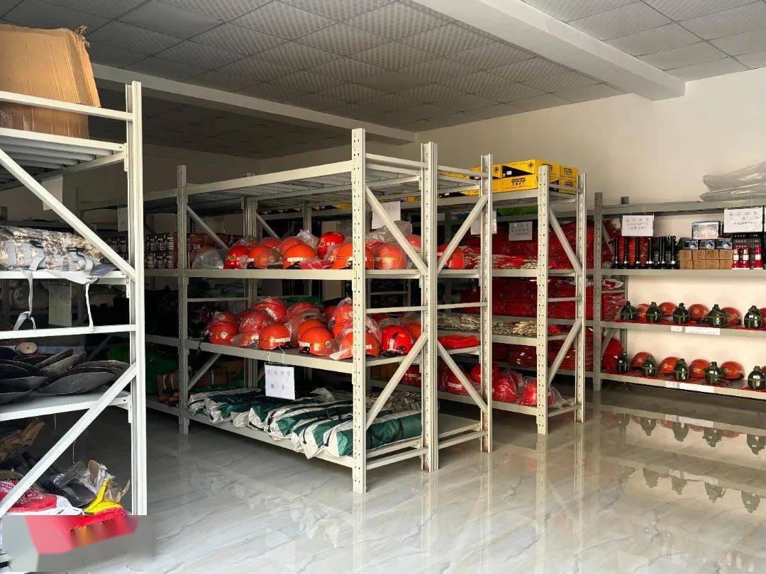 尽可能满足森林防火物资需求,防患于未然,提高森林火灾扑救应急处置