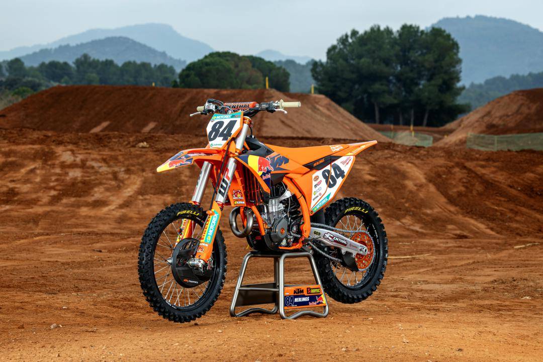 mxgp 世界越野锦标赛 2024:ktm 450,250 sx