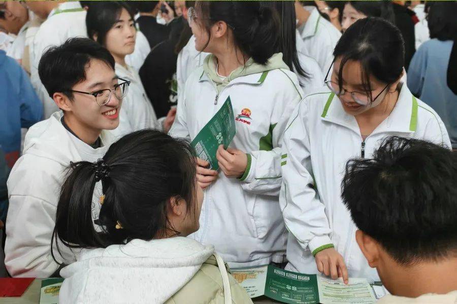 2024年2月4日,西北农林科技大学赴漳州正兴学校宣讲队前往漳州正兴