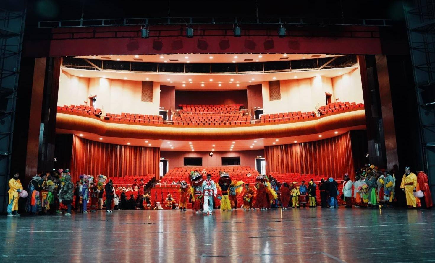 青海新闻网·大美青海客户端讯(记者张小千报道)"社火"是春节期间重要