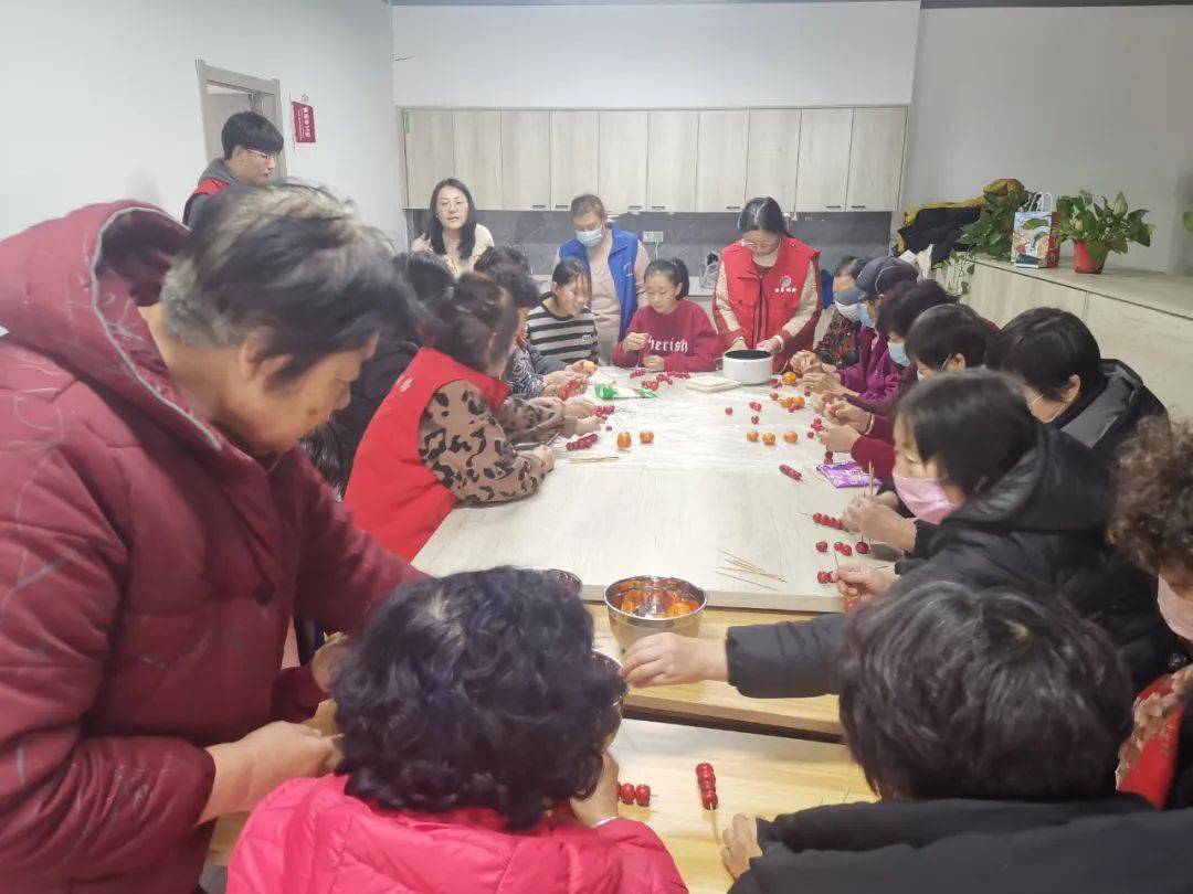 我在新时代文明实践站闹元宵丨包元宵,做灯笼,猜灯